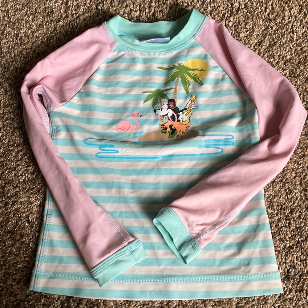 Hanna andersson size 100/4 girls rash guard